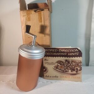 Vintage Vitality Aluminum Dial-A-Cookie Cookie Press W Instructions